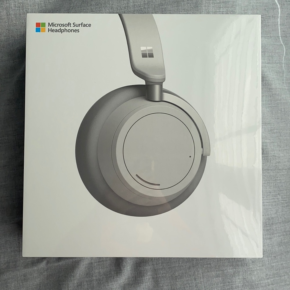 Microsoft surface one headphones